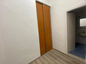 Kiadó 37 nm-es, galériás lakás a Szinyei Merse utcában - kép 9