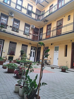 Eladó tégla lakás Budapest 07. ker. - kép 5