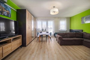 Panorámás, 3 szobás, felújított lakás Gazdagréten - kép 8
