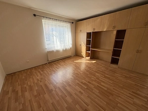 Örökösföldön 35 nm-es garzonlakás saját parkolóval   34 M ft ! - kép 6