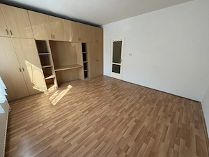 Örökösföldön 35 nm-es garzonlakás saját parkolóval   34 M ft ! - kép 7