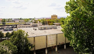 Panorámás lakás Kőbánya-alsó sétálóutcájában NAGY PINCE TÁROLÓVAL eladó: Liget tér 3. - kép 4