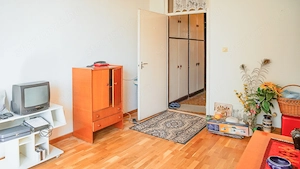 Panorámás lakás Kőbánya-alsó sétálóutcájában NAGY PINCE TÁROLÓVAL eladó: Liget tér 3. - kép 8