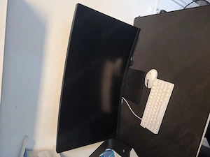 32 ' Ívelt LG monitor  - kép 3