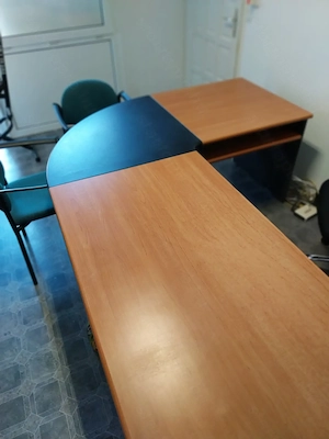 Szép állapotú irodabútor - kép 8