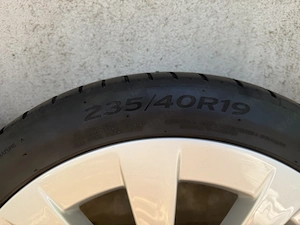 Tesla Model 3 Sport felni szett Hankook nyári gumival 1044264-00-A - kép 8