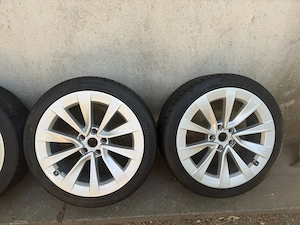 Tesla Model 3 Sport felni szett Hankook nyári gumival 1044264-00-A - kép 3