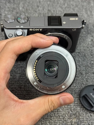 Sony a6000 fényképezőgép 16-50 mm-es objektívvel - kép 2