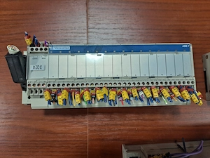 Schneider   Telemecanique ABE7-R16S210 relés interfész modul - kép 5