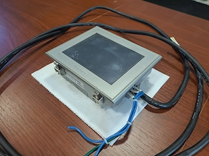 Pro-face GP2301-SC41-24V HMI kijelző   terminál Érintőképernyő 5,7" - kép 2