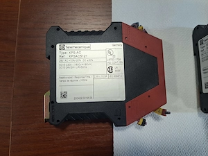 Schneider Preventa XPS-AC vészleállító biztonsági relé   XPSAC5121 - kép 5