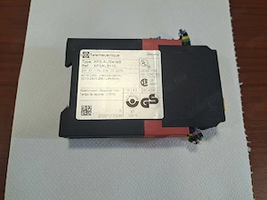 Schneider Preventa XPS-AL5110 vészleállító biztonsági relé 24V - kép 4