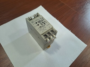 Omron S82K-00712 ipari tápegység 12V DC 0.6A - kép 3