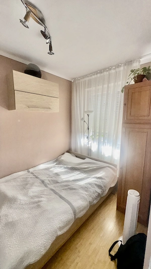 Felújított, 60 nm-es, átalakított, 1 +3 félszobás, erkélyes, klímás lakás eladó! - kép 7
