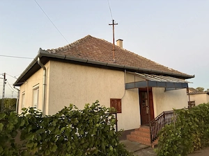 Balkányban 90 nm-es Családi ház 2899 nm-es telekkel   31,99 M Ft !