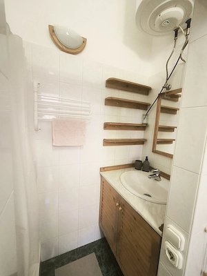 Kiadó lakás VI. kerületben - kép 7