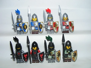 Lego Castle figurák katonák Oroszlán Lion Sárkány Dragon katona lovag figura 8db