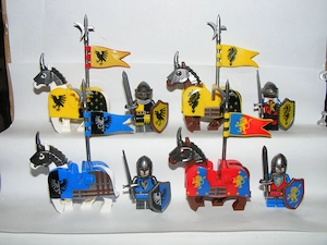 Lego Castle figurák katonák Crusader Black Falcon Sárkány lovag katona 4+4db ló ÚJ - kép 2