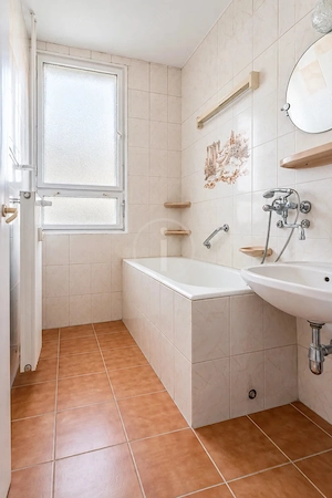 Zugló zöldövezetében erkélyes csendes lakás eladó! - kép 9