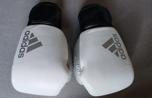 Boxkesztyű Új Adidas Hybrid 200 14oz