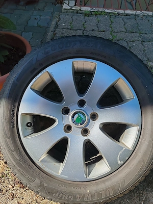 Skoda Superb 2 gyári alufelni - kép 2