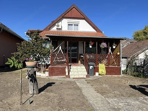Szigethalmon Duna part közelében 108 nm 4 szobás családiház 546 nm telekkel