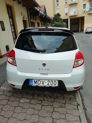 Eladó Renault Clio  kevés km - kép 3