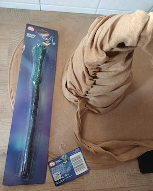 Halloweenre Varázsló kalap, mágikus varázspálcával eladó, új! - kép 2