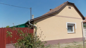 Jó állapotú falusi ház eladó