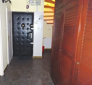 Eladó 105 m2-es, belső kétszintes társasházi Vácon a Cházár András utcában.  - kép 3
