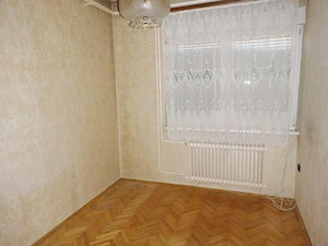 Eladó 105 m2-es, belső kétszintes társasházi Vácon a Cházár András utcában.  - kép 6