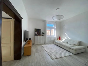 Eladó panorámás, romantikus otthon az V. kerület szívében! - kép 3