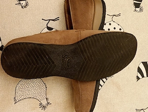 barna színű, 39-es női Scholl Soft Step vellúr cipő eladó 5000ft óbuda 36 50 104 8272 barna velúrbőr - kép 4