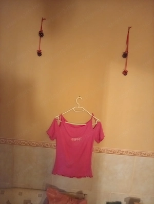 Keszthelyen méretkülönbség miatt sosem hordott ruhák XS,S,158 cm méretben eladó.  - kép 2