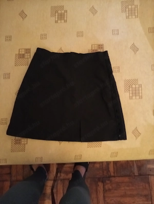 Keszthelyen méretkülönbség miatt sosem hordott ruhák XS,S,158 cm méretben eladó.  - kép 5