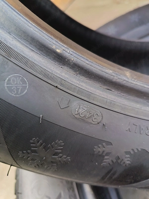 255 55R18, 235 60R18 Sailun téli gumi (Porsche Tacan - kép 4