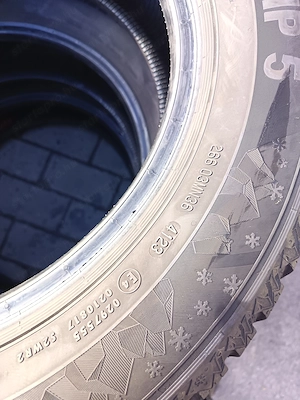 205 60R16 Semperit téli gumi  - kép 4