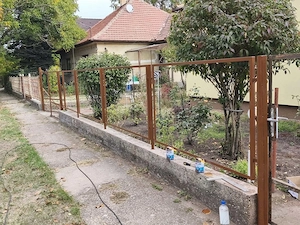 Egyedi kerítés, úszókapu lakatos munkát vállalok  - kép 4